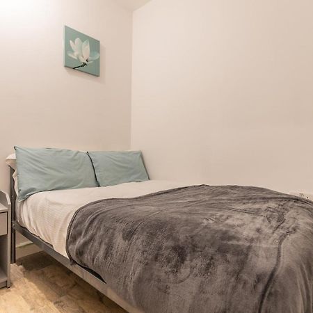 Cosy Modern Apartment, Grand Victorian Building, 5 Mins To Coventry City Centre 외부 사진