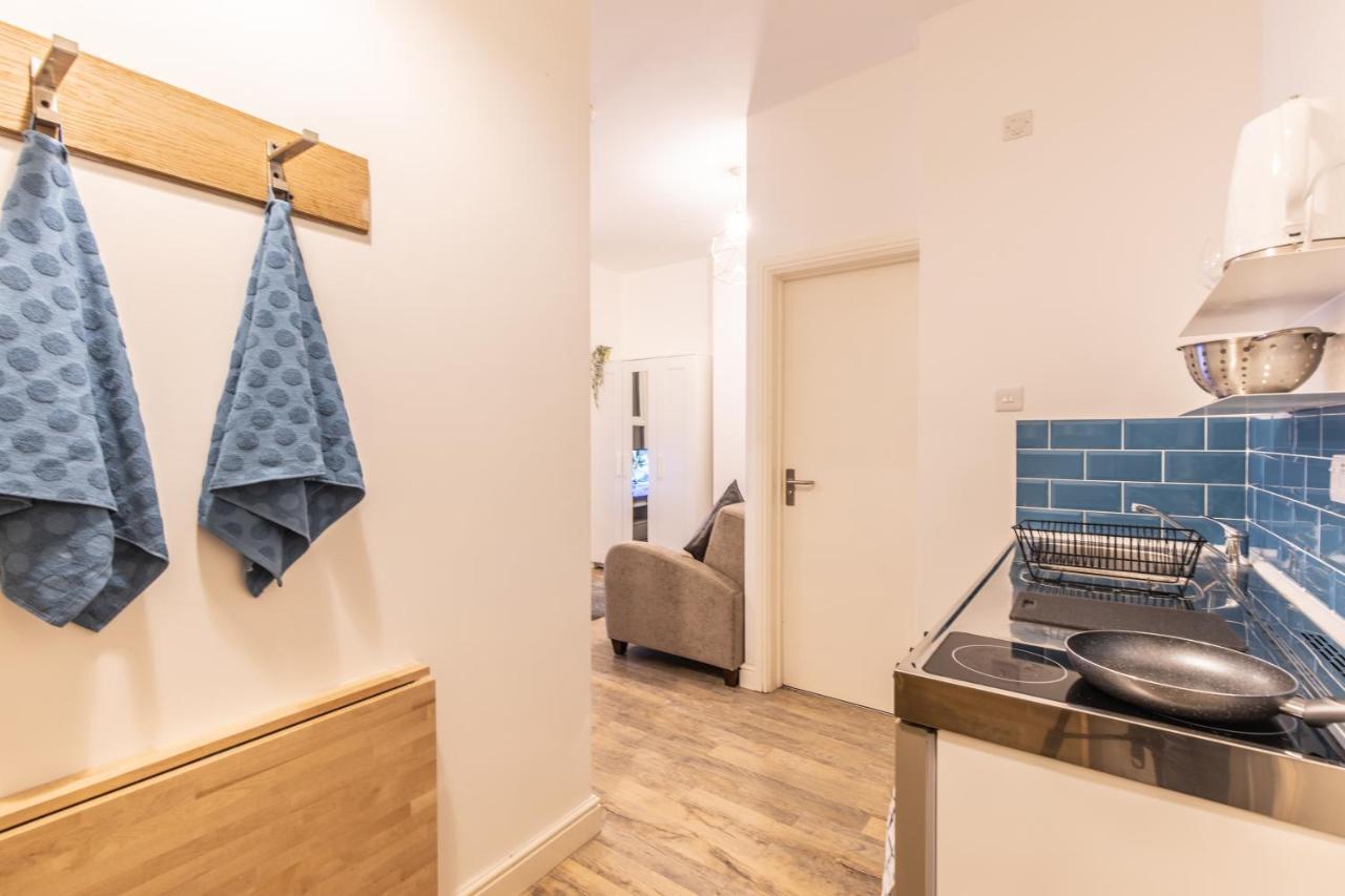 Cosy Modern Apartment, Grand Victorian Building, 5 Mins To Coventry City Centre 외부 사진