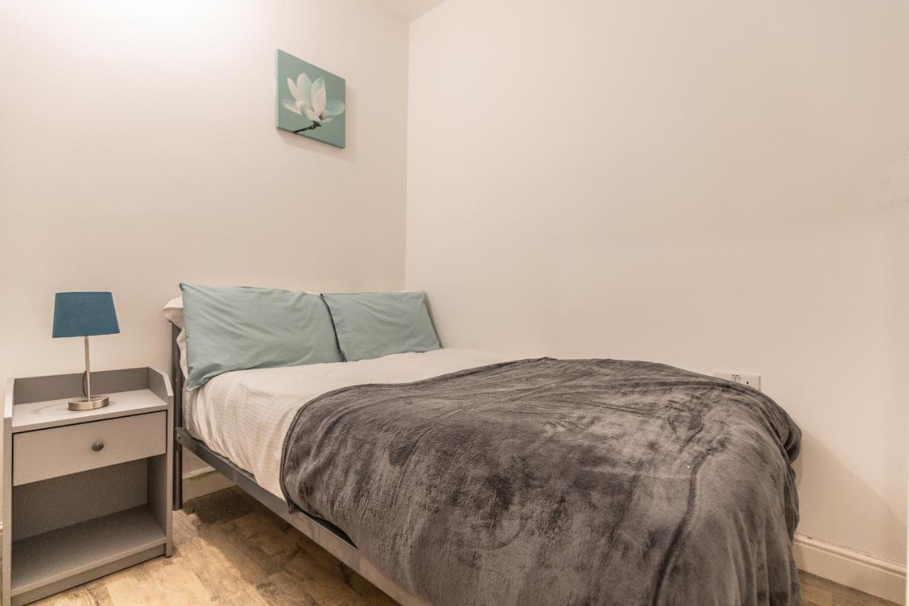 Cosy Modern Apartment, Grand Victorian Building, 5 Mins To Coventry City Centre 외부 사진