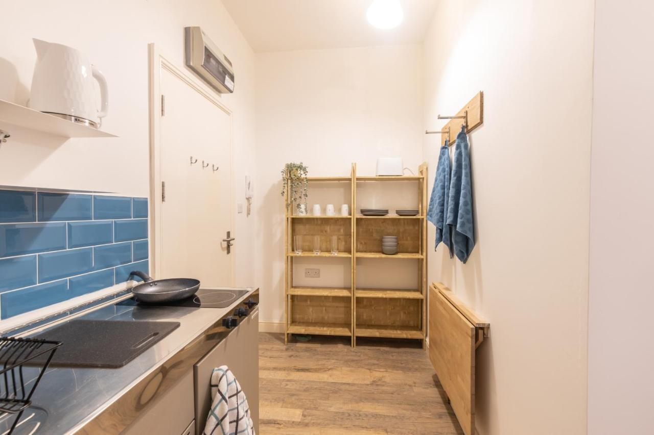 Cosy Modern Apartment, Grand Victorian Building, 5 Mins To Coventry City Centre 외부 사진